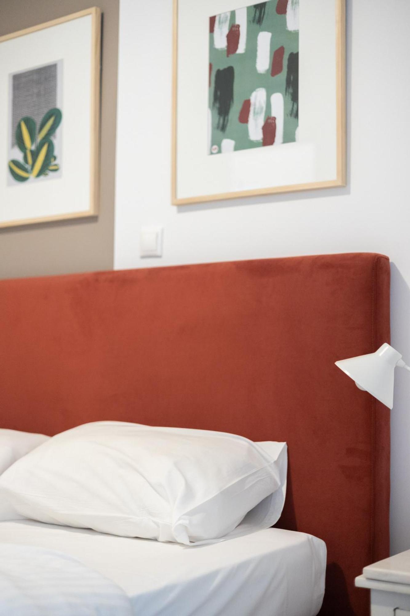 Renovated 5 Bdr House Near Acropolis - New Beds, Terrace & Green Yard Atene Esterno foto